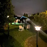 I Kajaki U Krysi Apartament *